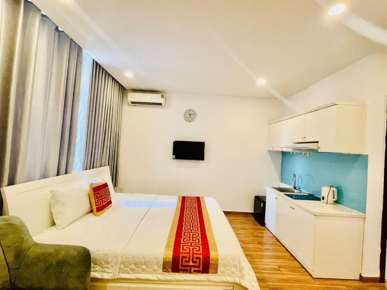 Hotel Phu Gia 99 Duong D1, Kdc Him Lam, Tan Hung, Quan7