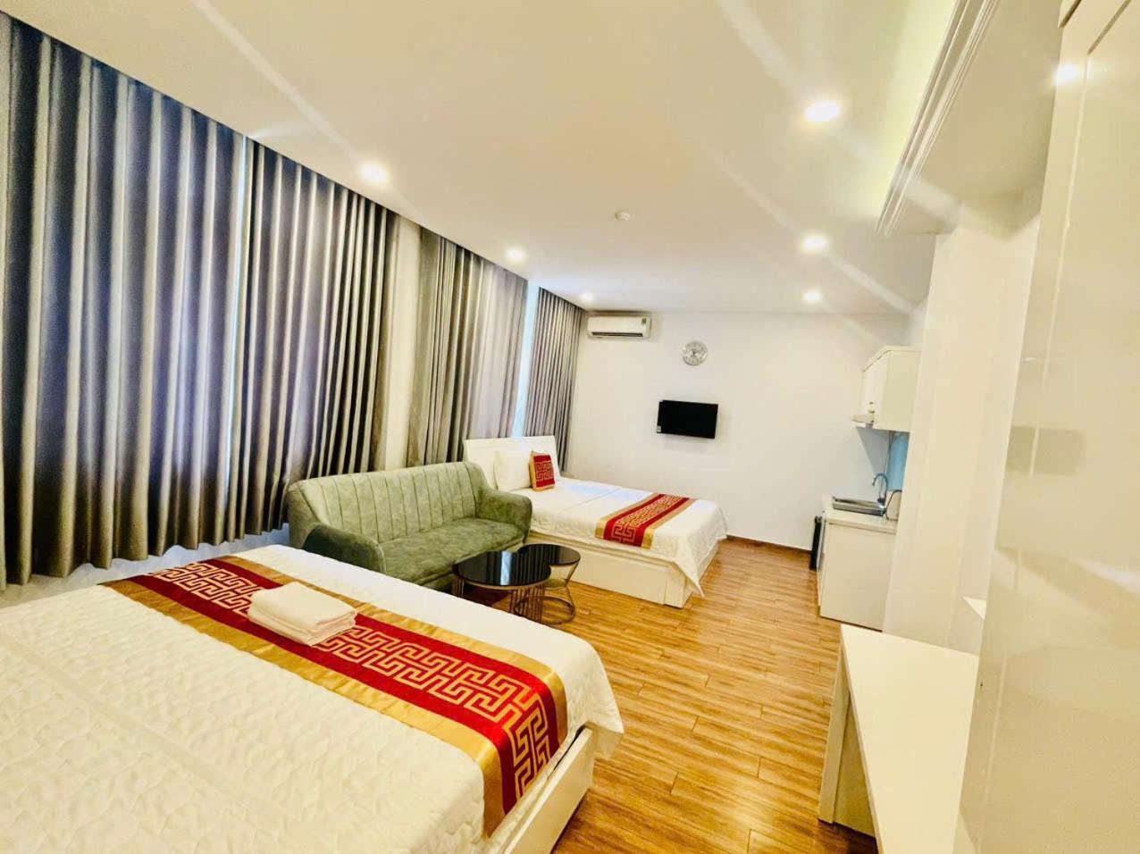 Hotel Phu Gia 99 Duong D1, Kdc Him Lam, Tan Hung, Quan7